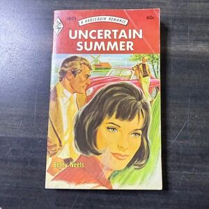 Harlequin Romance‎ Uncertain Summer Betty Neels Paperback Vintage Novel